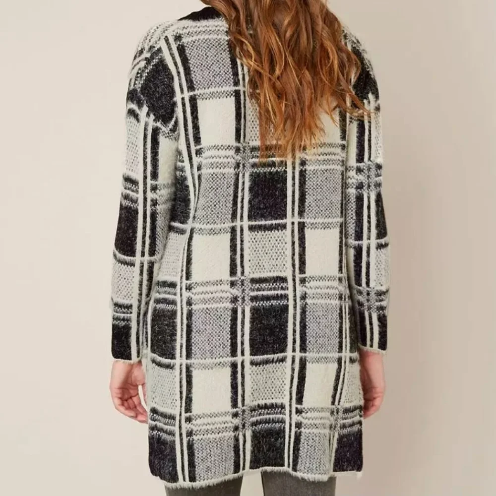NWT Love by Design Matchmaker Cardigan Sweater Plaid Jacquard Medium Long Knit